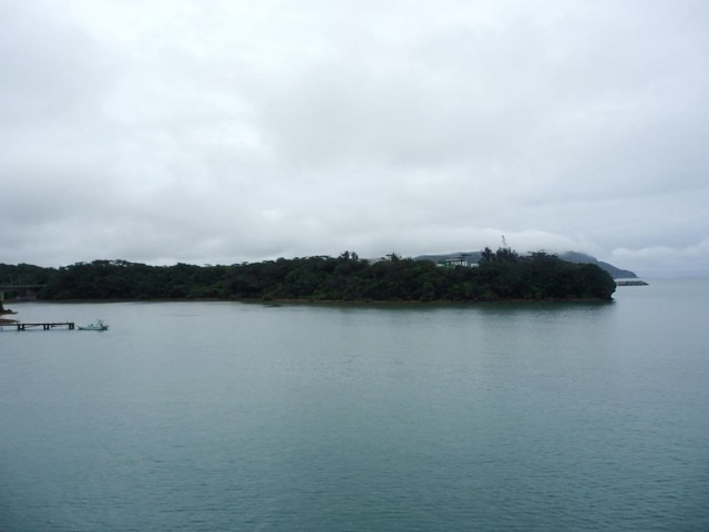 久米島のフェリーからの眺め1