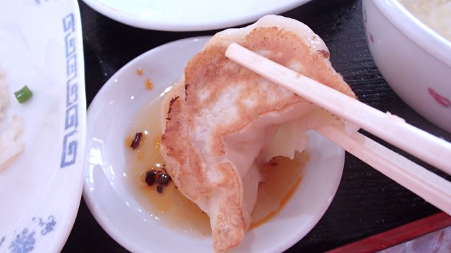 漢謝園の焼き餃子3