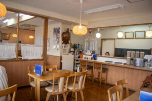 慶山うどん_内観_3
